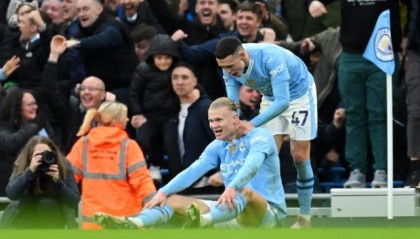 官网直播指南-【英超】拉10世界波难奈福登双响，曼城3-1曼联