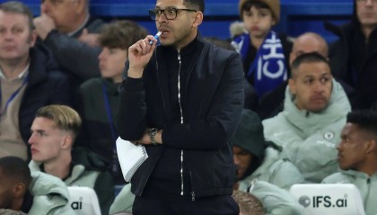 官方赛事页面-消息人士：切尔西内部对罗塞尼尔长期执教的能力产生严重担忧